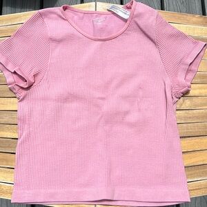 🩷NWOT🩷 Women’s Urban Outfitters Baby Pink Ribbed Baby Tee
